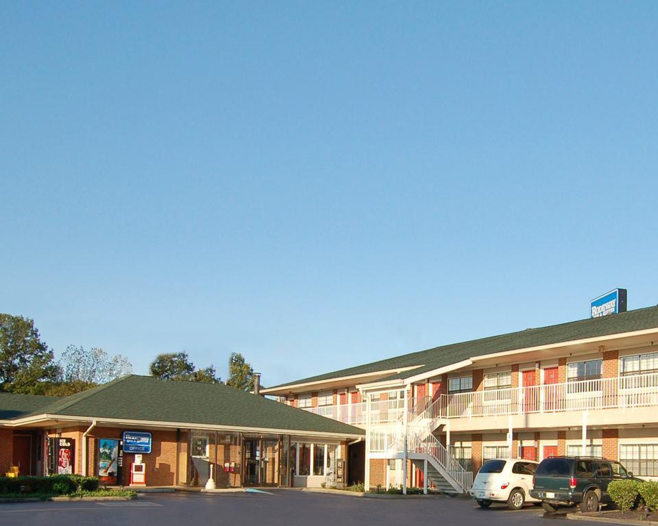 Rodeway & Hotel Smyrna