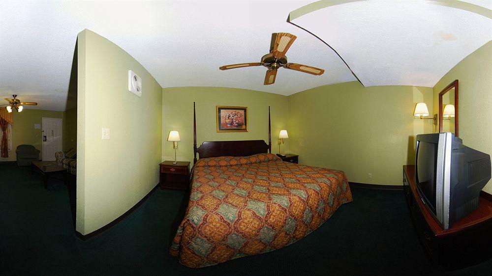 Hotel Rodeway &
